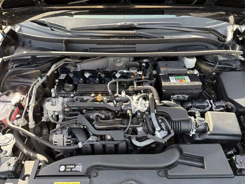 Used 2024 Toyota Corolla SE image 12