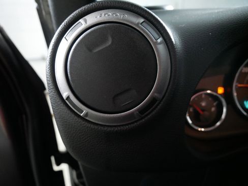 Used 2016 Jeep Wrangler Unlimited Sport w/ Quick Order Package 24S image 26