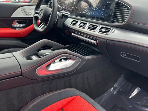 New 2025 Mercedes-Benz GLE 53 AMG 4MATIC image 16