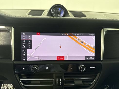 Certified 2023 Porsche Macan GTS AWD/4WD image 27