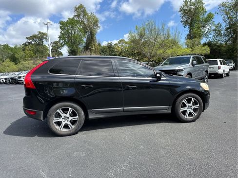 Used 2013 Volvo XC60 T6 image 21