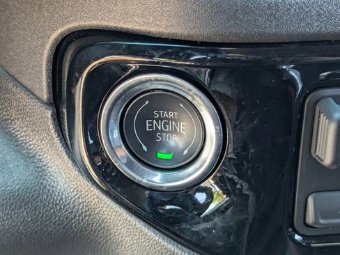 Used 2026 Chevrolet Silverado 1500 LT Trail Boss w/ Convenience Package II image 31