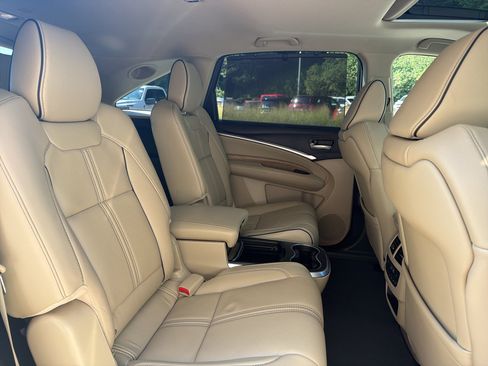 Used 2020 Acura MDX w/ Advance Package AWD/4WD image 19