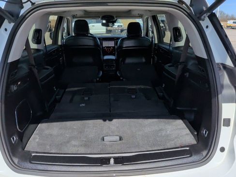 Used 2021 Jeep Grand Cherokee L Limited image 46