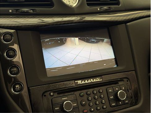 Used 2017 Maserati GranTurismo Sport RWD image 17