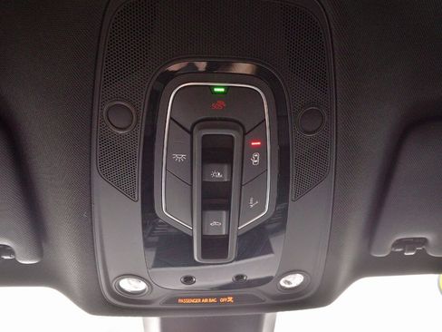 Used 2022 Audi SQ5 Premium Plus image 24