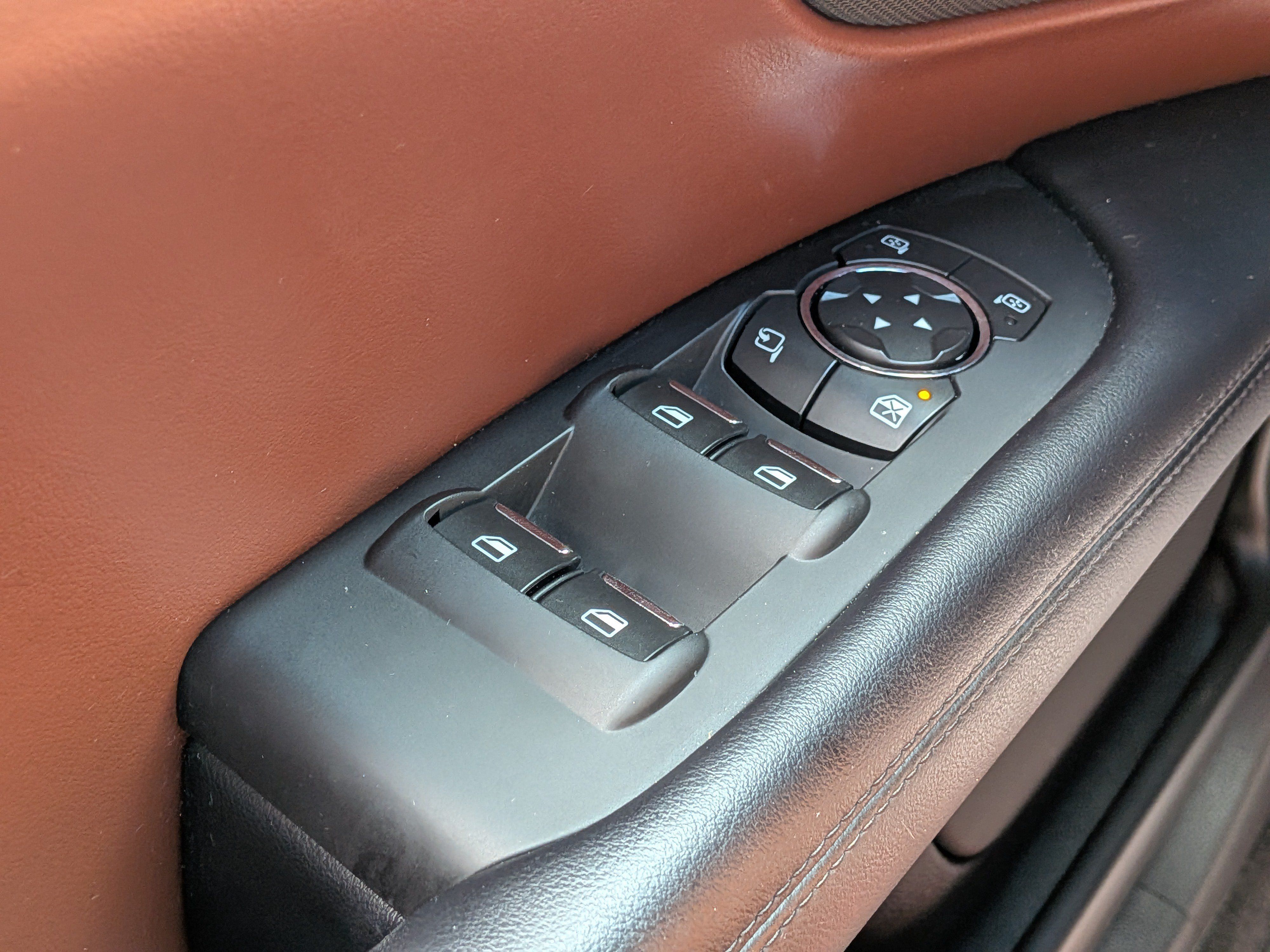 Used 2020 Lincoln MKZ Reserve w/ Elements Package FWD image 22