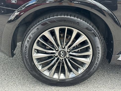 Used 2019 INFINITI QX80 Luxe w/ 22" Wheel Package RWD image 17