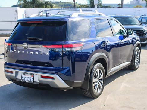 Used 2023 Nissan Pathfinder SL image 9
