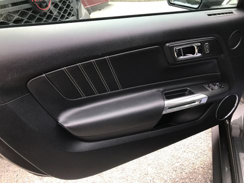 Used 2015 Ford Mustang GT Premium RWD image 13