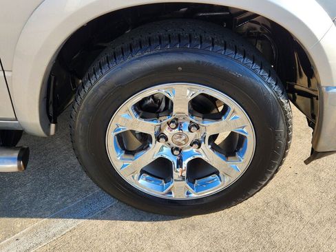 Certified 2017 RAM 1500 Laramie image 16