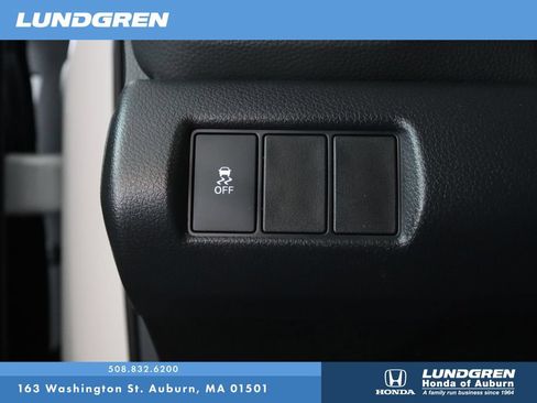 Used 2025 Honda Pilot Sport image 30