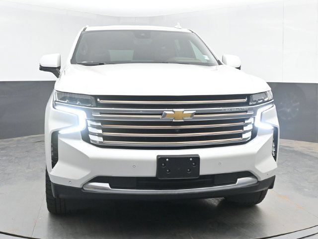 Used 2023 Chevrolet Tahoe High Country AWD/4WD image 3