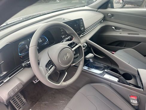 New 2026 Hyundai Elantra Sport FWD image 10