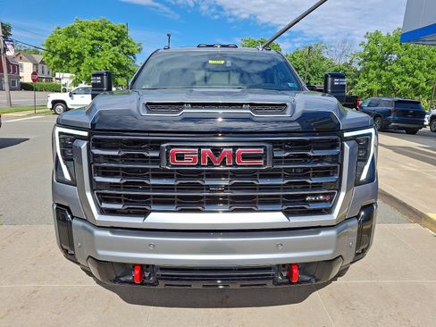New 2026 Chevrolet Blazer LT w/ Convenience Package AWD/4WD image 2