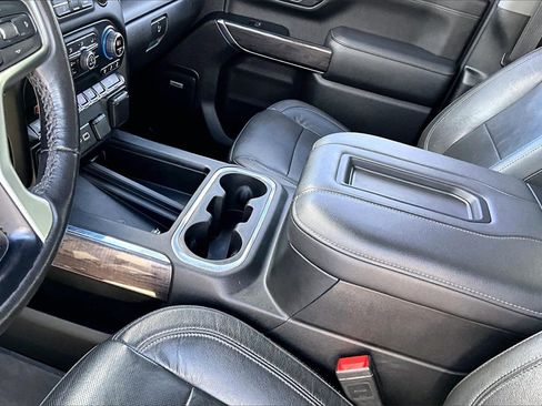 Used 2020 Chevrolet Silverado 3500 LTZ w/ LTZ Premium Package image 14