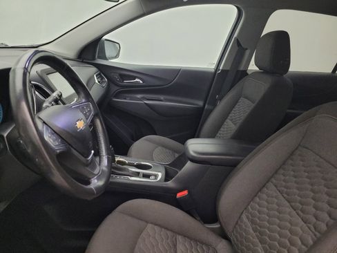 Used 2018 Chevrolet Equinox LT image 17