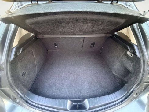 Used 2013 MAZDA MAZDA3 i Touring FWD image 5