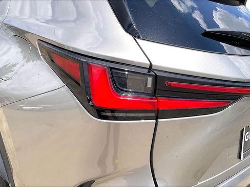 Used 2024 Lexus NX 250 FWD w/ Towing Package (2000 Lbs) image 26