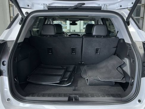 Used 2023 GMC Terrain SLT AWD/4WD image 27