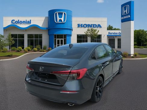 Used 2022 Honda Civic Sport image 6