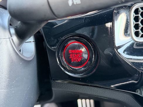 Used 2023 Honda Civic Sport image 29