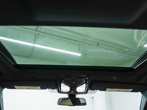 Certified 2022 BMW 530i w/ Premium Package image 18