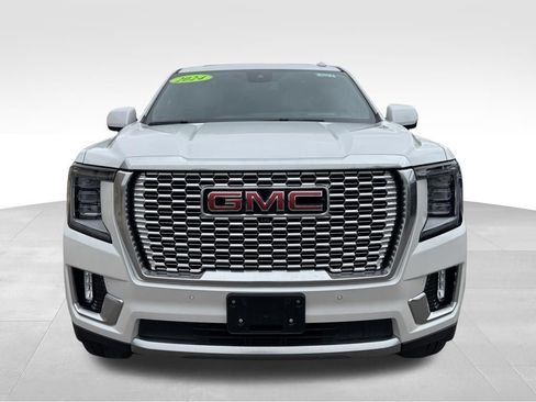 Used 2024 GMC Yukon Denali w/ Max Trailering Package AWD/4WD image 3