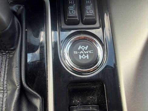 Used 2022 Mitsubishi Eclipse Cross AWD image 29