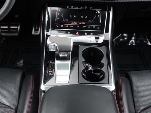 Used 2022 Audi RS Q8 w/ Black Optic Package image 19