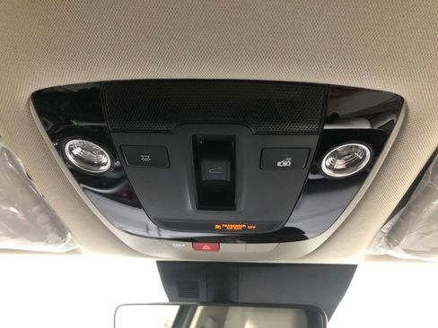 New 2026 Kia Sportage EX image 30