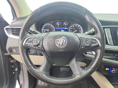 Used 2020 Buick Enclave Essence image 15