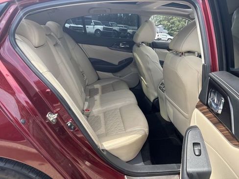 Used 2016 Nissan Maxima Platinum FWD image 23