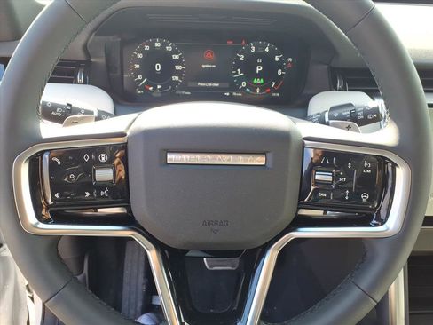 New 2026 Land Rover Discovery Sport Landmark image 11