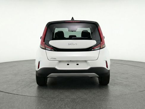 Used 2025 Kia Soul LX w/ LX Technology Package image 7