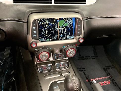 Used 2015 Chevrolet Camaro SS RWD image 29
