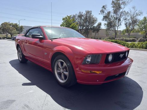 Used 2005 Ford Mustang GT image 8