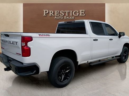 Used 2018 Chevrolet Silverado 1500 W/T w/ Black Out Edition image 7