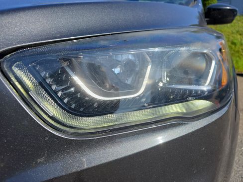 Used 2018 Ford Escape SE w/ SE Sport Appearance Package AWD/4WD image 10
