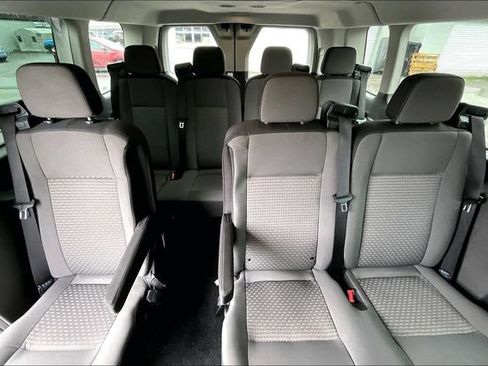 Used 2024 Ford Transit 350 XLT RWD image 27