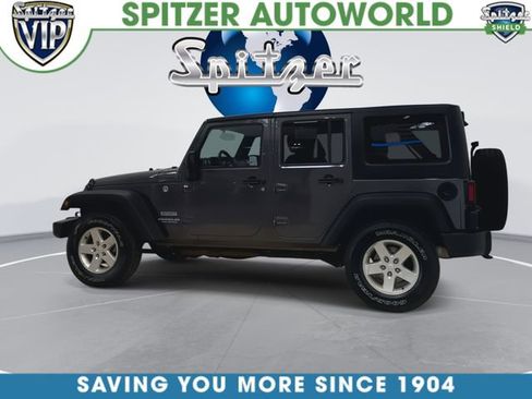 Used 2017 Jeep Wrangler Unlimited Sport w/ Quick Order Package 24S AWD/4WD image 7