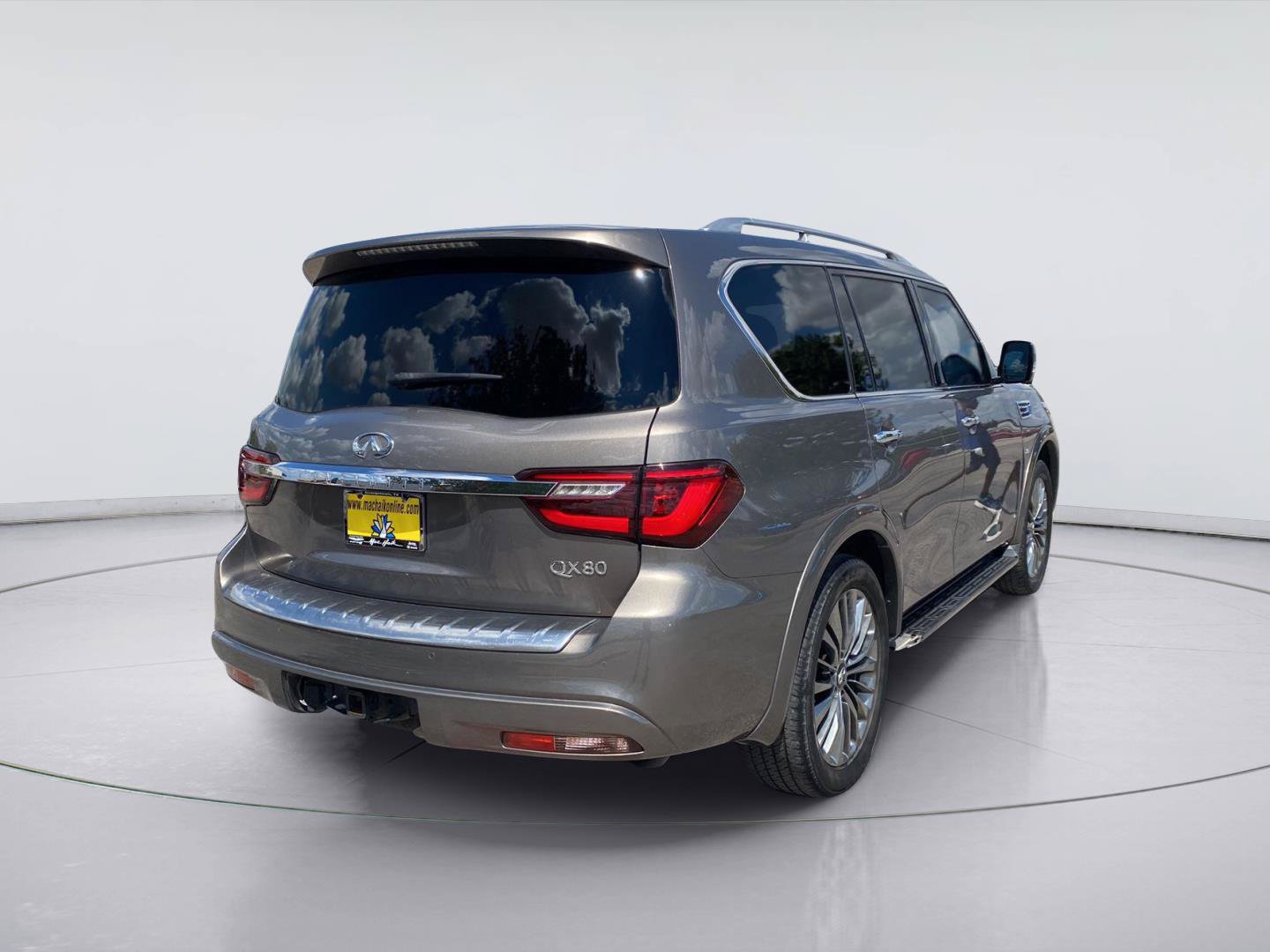 Used 2019 INFINITI QX80 Luxe w/ 22" Wheel Package RWD image 5