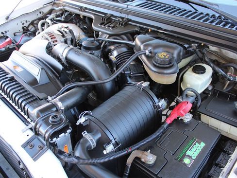 Used 2004 Ford F450 XL image 13