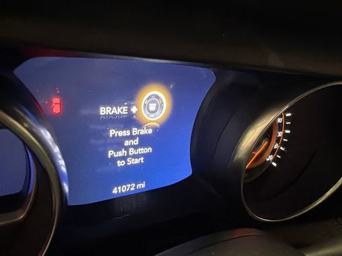 Used 2020 Jeep Wrangler Unlimited Sahara w/ LED Lighting Group AWD/4WD image 3