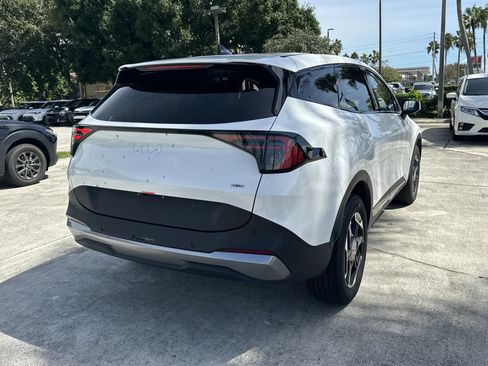 New 2026 Kia Sportage S image 6