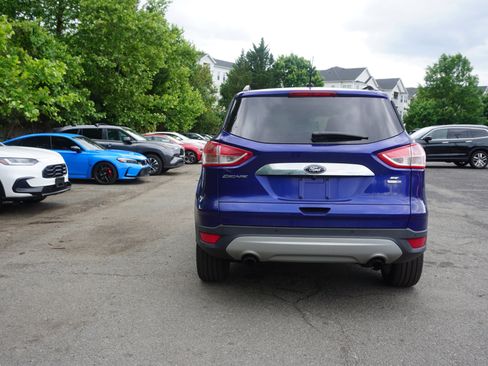 Used 2015 Ford Escape SE w/ SE Chrome Package AWD/4WD image 5