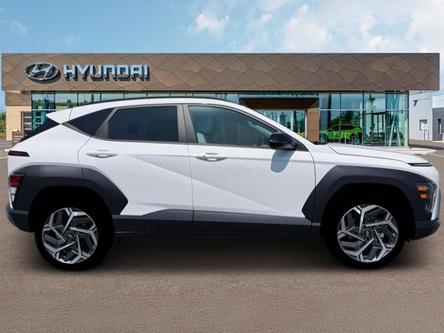 New 2026 Hyundai Kona SEL Premium image 9