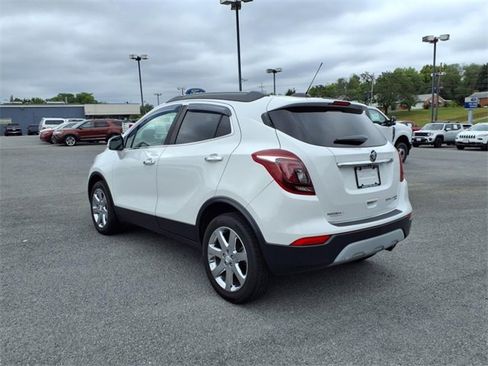 Used 2019 Buick Encore Essence w/ Experience Buick Package image 6