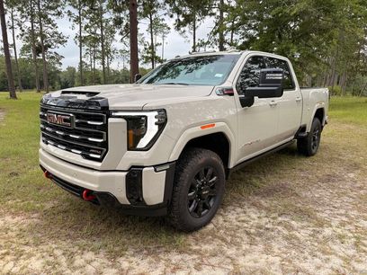 New 2026 GMC Sierra 2500 AT4 w/ AT4 Premium Plus Package