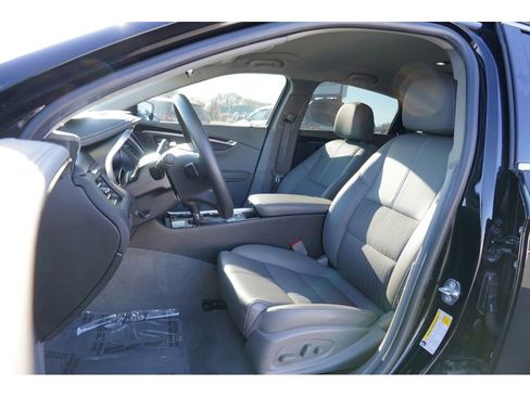 Used 2019 Chevrolet Impala LS image 12